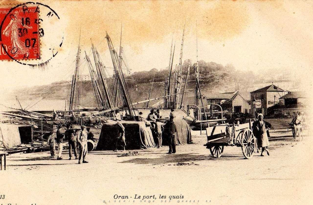 Oran- 122- travail sur les quais.jpg